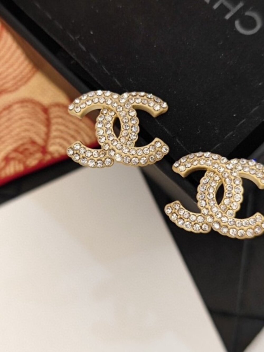 Authentic Chanel Large Full Crystal CC Stud Earrings | Brand New Unworn - Picture 3 of 6